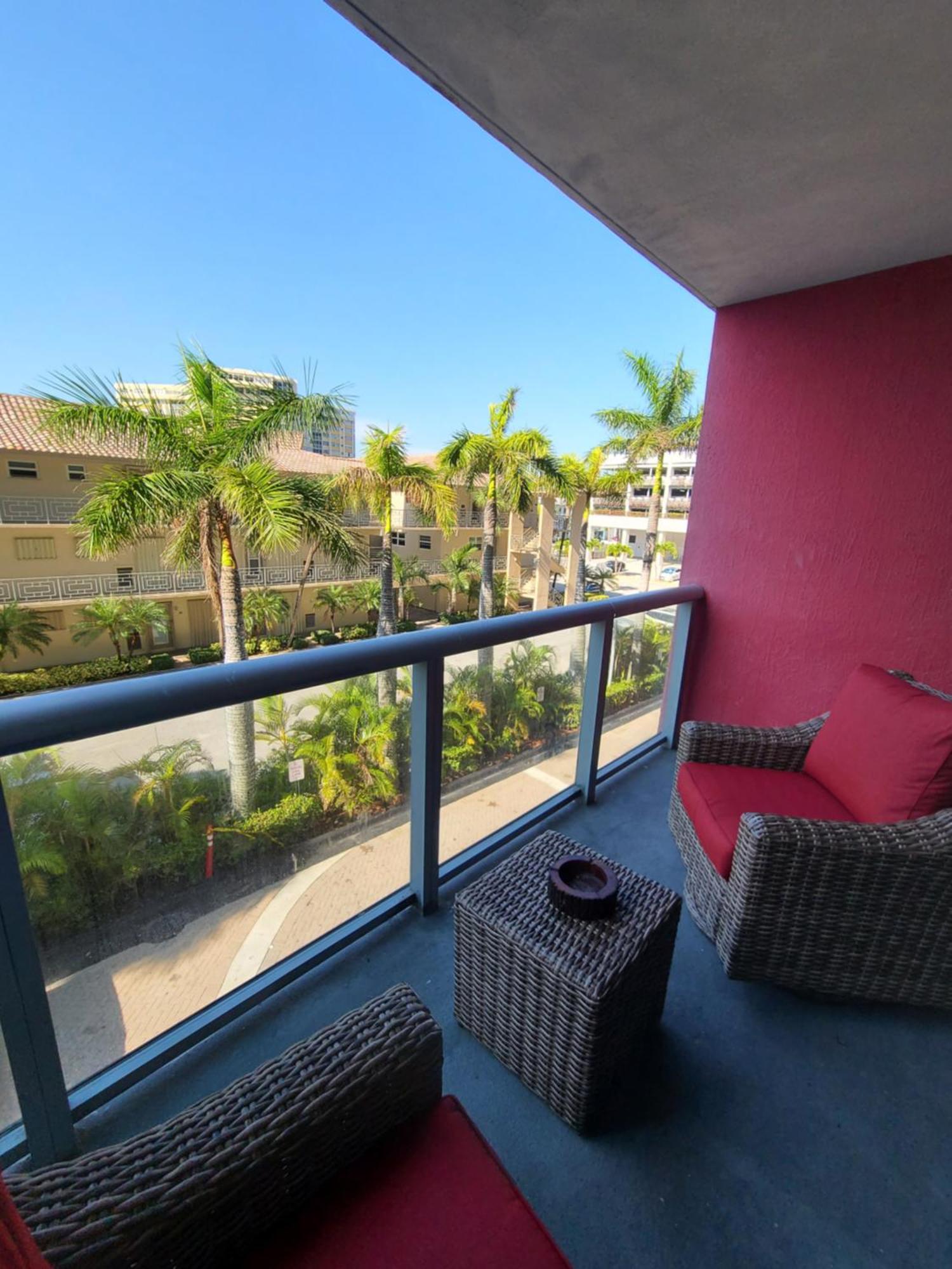 Beachwalk Resort & Condos Hallandale Beach Εξωτερικό φωτογραφία